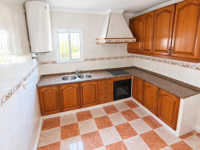 ¡Gran oportunidad en Estella del Marqués! - foto 5
