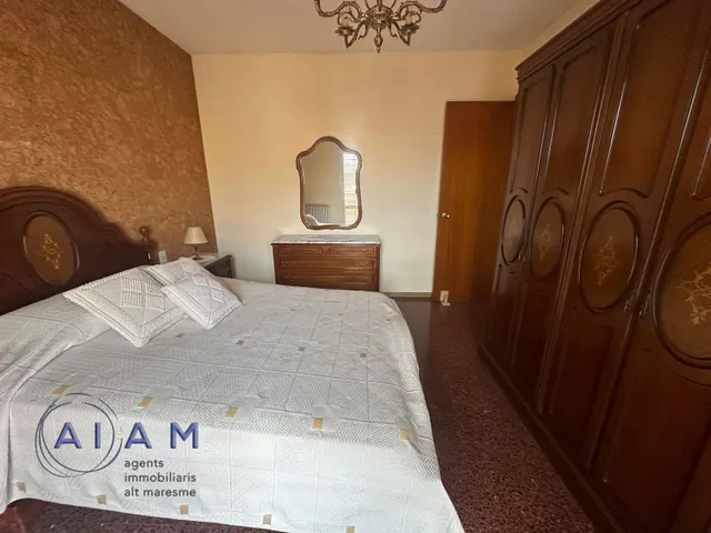 Edificio con local y 2 viviendas en Tordera — 46