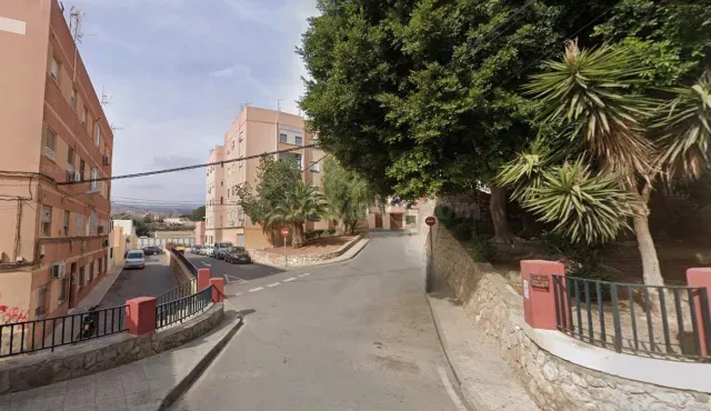 PISO EN VENTA EN ALMERIA
