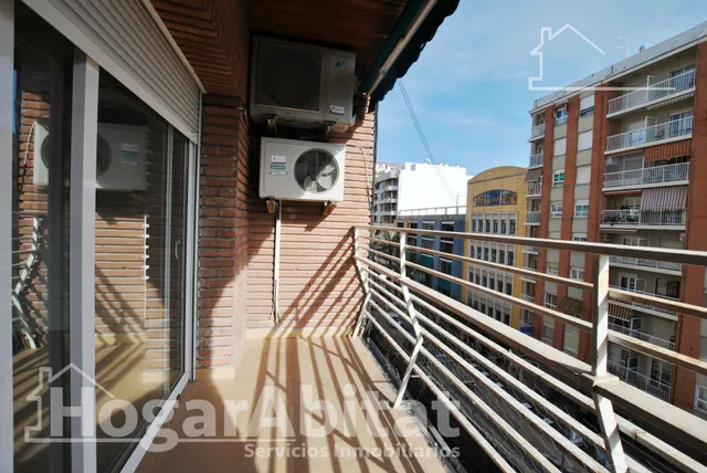 ¡GRAN OPORTUNIDAD! AMPLIO, BONITO Y EXTERIOR CON TERRAZA EN EL CENTRO — 15