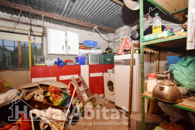 OPORTUNIDAD DE PROPIEDAD RUSTICA CON TERRENO Y PISCINA — 25