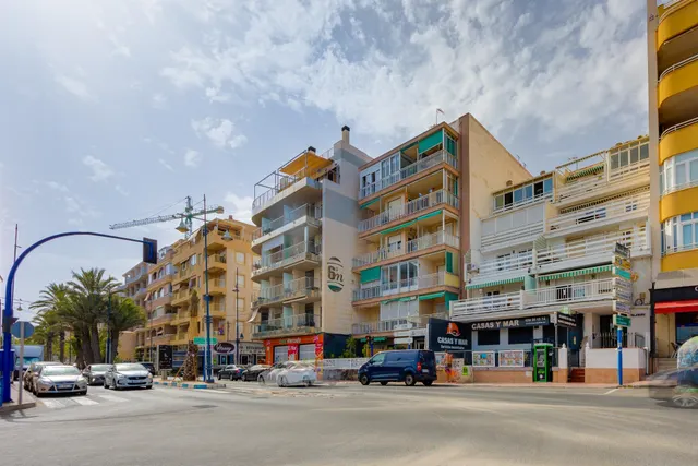 Apartamento de dos dormitorios, en primera línea, con fantásticas vistas al mar — 29