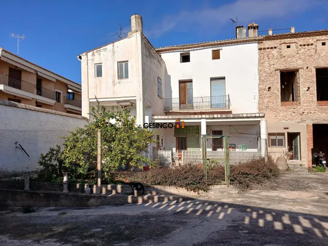 GRAN CASA EN VENTA EN AIELO DE MALFERIT — 7