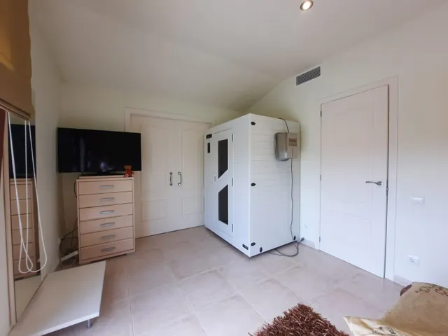 Gran Chalet a pocos metros del rio en el Delta del Ebro — 32