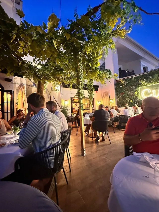 Restaurante 150m² en venta - Marbella — 2