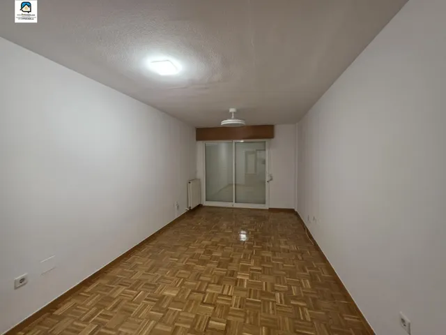 Piso con patio en Covaresa — 12