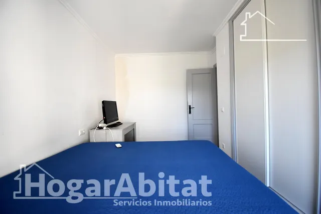 ¡GRAN OPORTUNIDAD! PAREADO REFORMADO, EXTERIOR CON TERRAZA Y ASCENSOR — 19