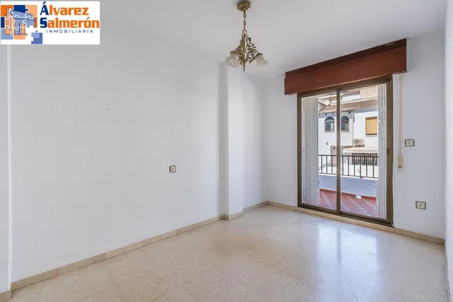 CASA ADOSADA EN MOTRIL — 29