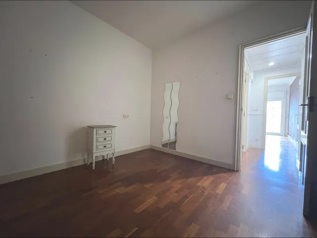 PISO CON POSIBILIDADES EN GRANOLLERS - ZONA CENTRO — 10