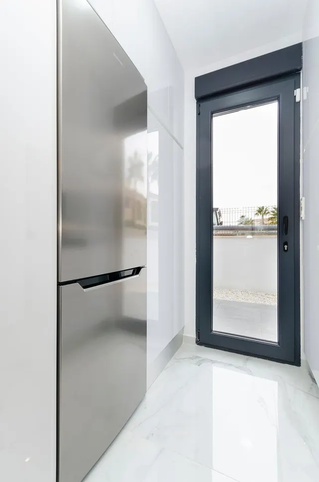 VILLA DE NUEVA CONSTRUCCIÓN DE 3 DORMITORIOS EN TORREVIEJA — 11