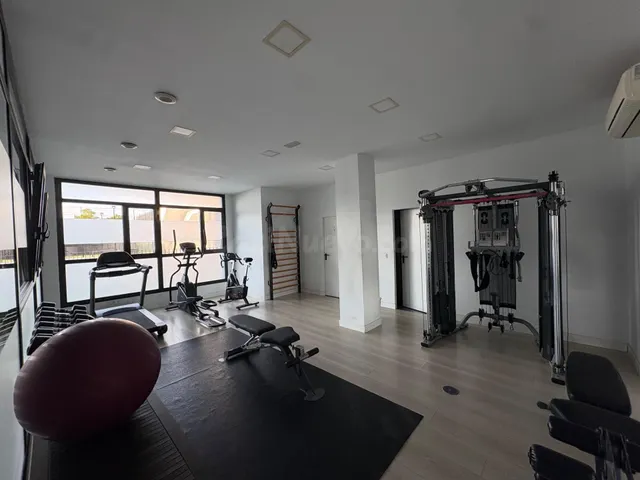 Espectacular piso de 4 habitaciones con terraza en primera l - foto 2