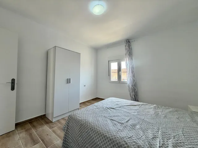 Piso reformado para alquilar junto al Parque Lo Morant — 20