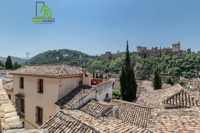 CASA CON VISTAS PANORÁMICAS A LA ALHAMBRA — 2