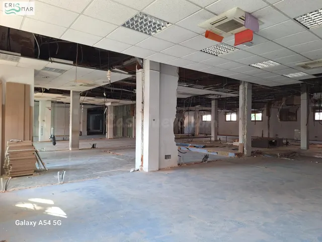 LOCAL COMERCIAL EN ALQUILER Y VENTA EN NAVALCARNERO — 2