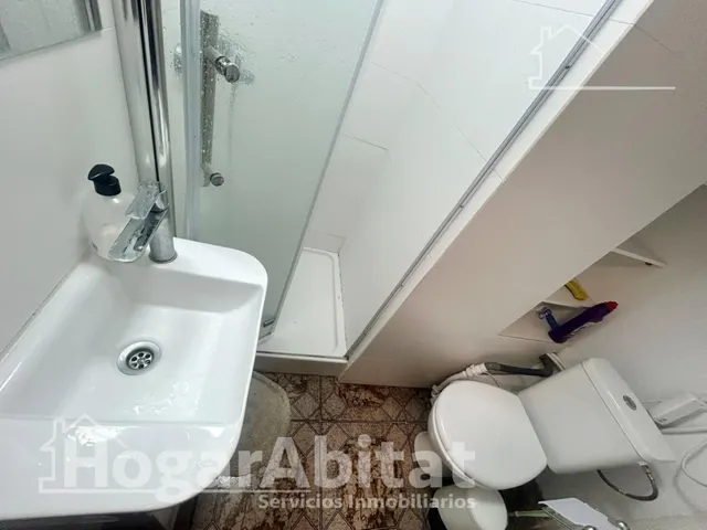 ¡OPORTUNIDAD DE INVERSIÓN! REFORMADO CON ASCENSOR EN CAMPANAR — 15