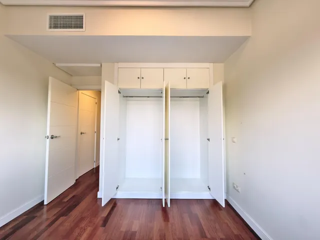 Piso 1 habitación 74m² en alquiler - Colonia Jardin — 12