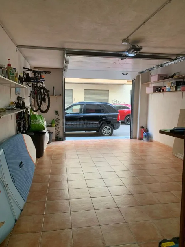 Local comercial 1 habitación 103m² en venta - Casco Urbano - foto 2