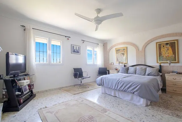 Chalet 4 habitaciones 343m² en venta - Costa Del Sol — 10