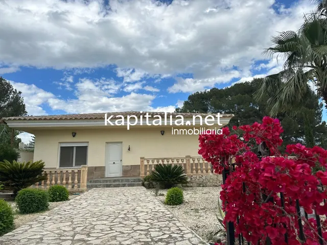 Chalet a la venta en L´Olleria (Valencia) — 27
