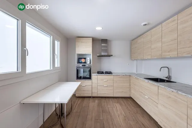 Vivienda de lujo en Urbanización SERRALLO HILLS. — 15