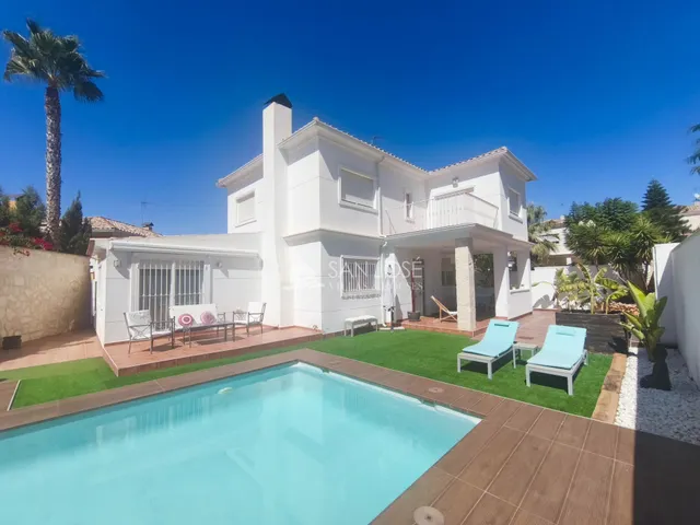 Venta de chalet en Aspe, santa elena — 47