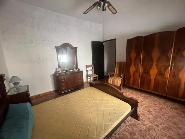 Magnifica casa junto a la iglesia — 7
