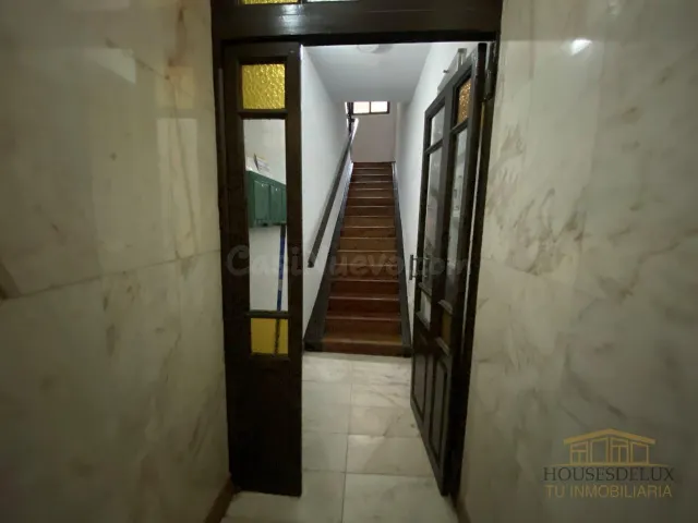Piso de 55 m2 Reformado • Centro de León | Vistas Catedral y - foto 2