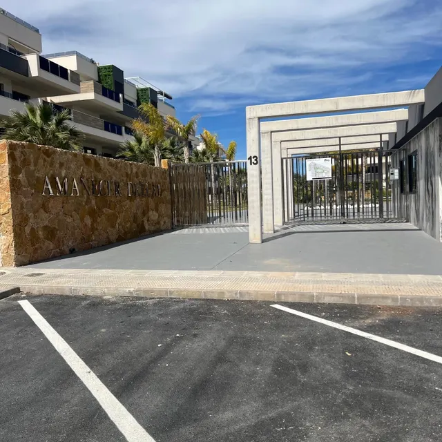 Moderno piso de Duli con plaza de garaje y trastero - foto 2