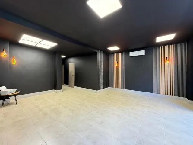 Local comercial 121m² en venta - Estacion de autobuses — 14