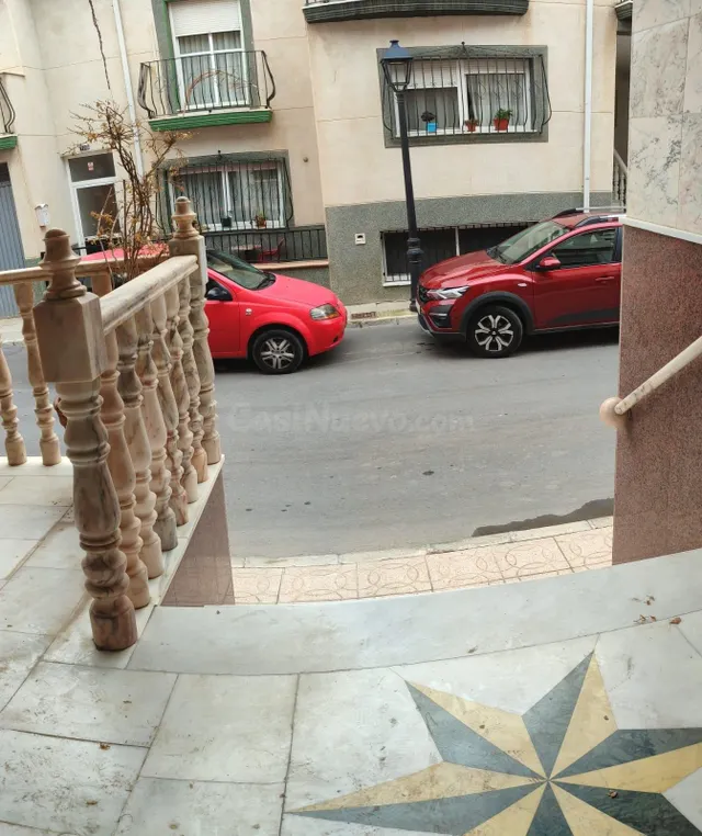 VENTA EN TÍJOLA ( ALMERÍA ), DE CASA FAMILIAR DE 8 habitacio - foto 4