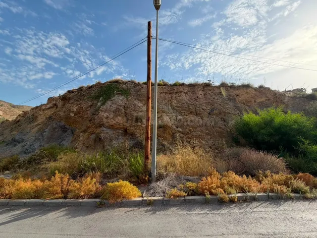 Oportunidad Única en La Envía: Parcela a la Venta por €38,00 - foto 2