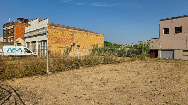Terreno urbano con gran potencial en Navarcles (Barcelona) - foto 2