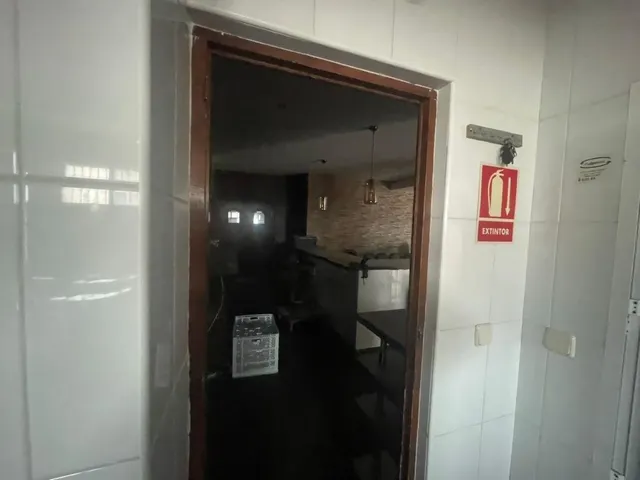 SALÓN DE  BODAS Y RESTAURANTE EN VENTA — 23