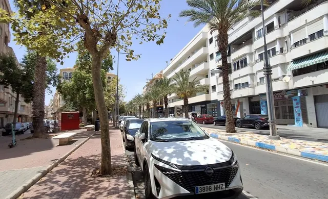 Apartamento 1 habitación 54m² en venta - Estacion de autobuses — 27