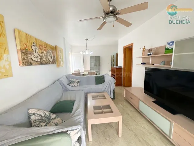 APARTAMENTO CON VISTAS AL MAR CON PISCINA COMUNITARIA EN ISL - foto 4