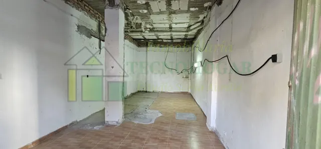 Local comercial en venta en Plaza de Monesterio – 34 m2 diáfanos — 5