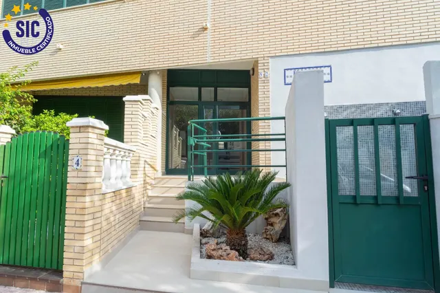 Coqueto apartamento lateral en primera línea en Playa Morro de Gos — 41