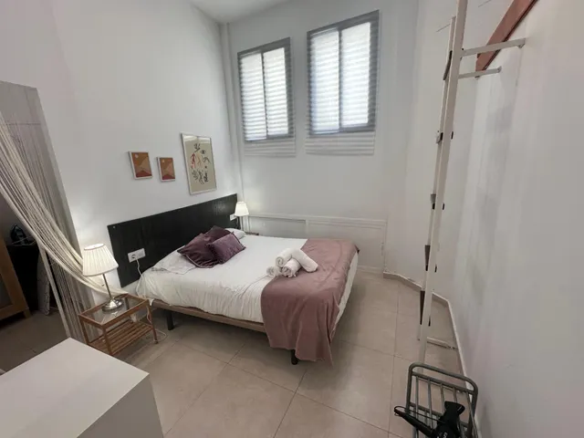 APARTAMENTO EN EXPLOTACIÓN TURÍSTICA — 20