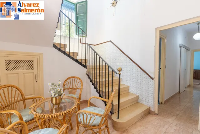 Casa con gran solar — 18