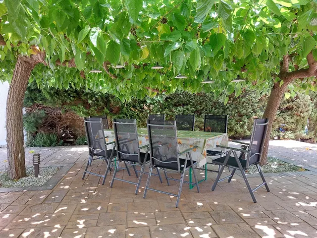 CASA CON LICENCIA TURISTICA 5 Hab — 33