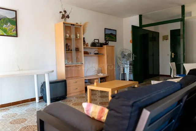 Apartamento con balcón a 5 minutos de la playa – Urbanizació - foto 5
