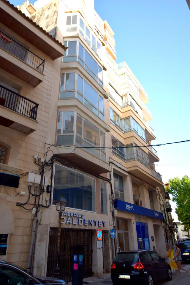 EDIFICIO COMERCIAL EN EL CORAZON DE MANACOR (Galerias Caldentey) — 11