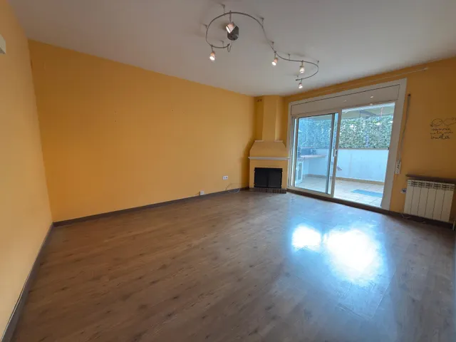Espectacular piso con gran terraza con salida desde comedor, garaje para dos coches y trastero y terraza solarium — 5