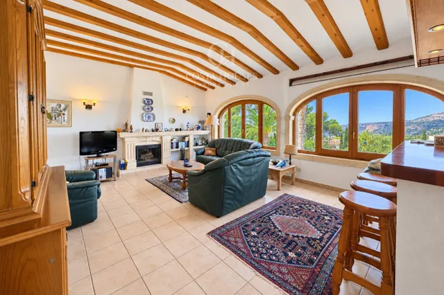 Villa mediterranea · vistas al mar y doble parcela en javea — 28