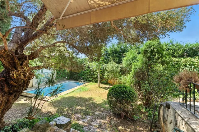 Chalet 10 habitaciones 679m² en venta - Marbella