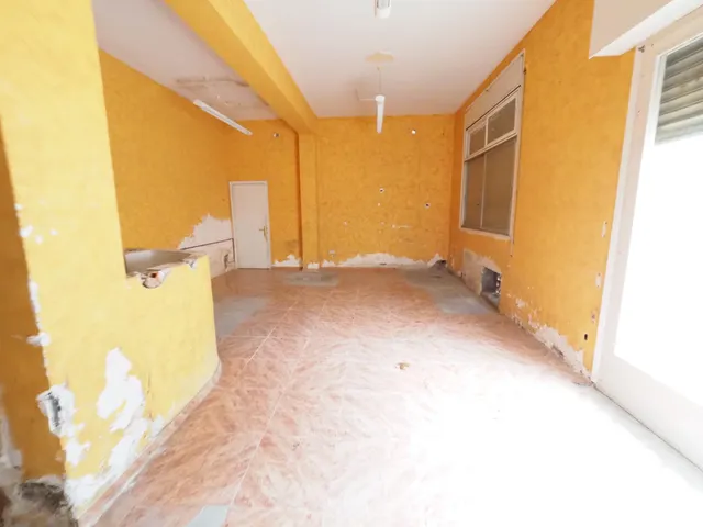 SE VENDE LOCAL COMERCIAL EN ARENYS DE MUNT, ZONA BELLAVISTA — 5