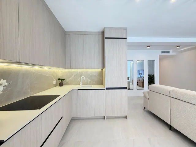 Apartamento 4 habitaciones 107m² en venta - Estacion de autobuses — 19