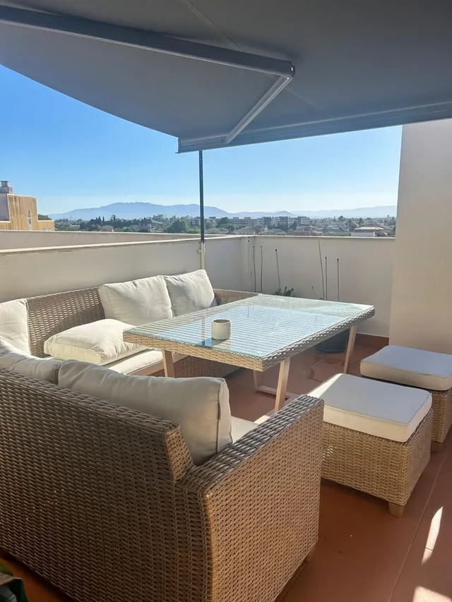 Acogedor duplex con Terraza Privada en Deltebre