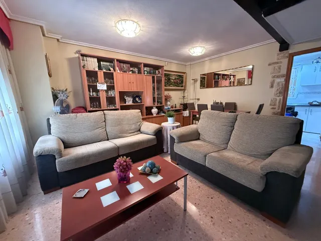 VIVIENDA SEMINUEVA JUNTO AL HOSPITAL GENERAL DE ALICANTE. - foto 2