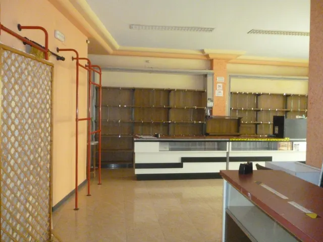 Local comercial en zona San José - Ontinyent — 4